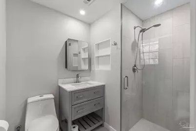 2500 E Burgess Rd, Pensacola, FL 32504 - Photo 18