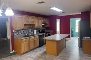 3041 N 17th Ave, Milton, FL 32583 - Photo 6