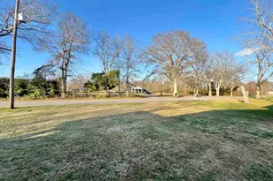 4075 Macks Rd, Century, FL 32535 - Photo 38