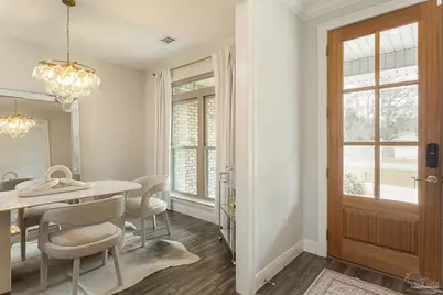 1018 Villa Venyce Ct, Gulf Breeze, FL 32563 - Photo 2