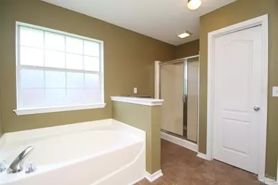 6462 Sarasota St, Pensacola, FL 32526 - Photo 16