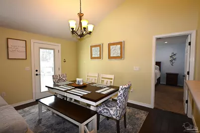 7409 Frankfort St, Navarre, FL 32566 - Photo 12