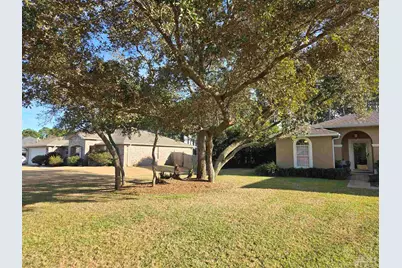 7409 Frankfort St, Navarre, FL 32566 - Photo 2