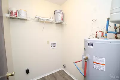 404 Oak Knoll Ln, Pensacola, FL 32506 - Photo 14