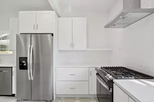 1109 E Gonzalez St, Pensacola, FL 32503 - Photo 10