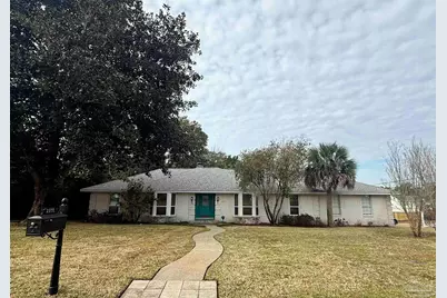 2371 Connell Dr, Pensacola, FL 32503 - Photo 2