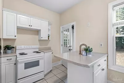 1114 E Lloyd St, Pensacola, FL 32503 - Photo 20