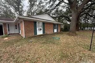 809 Nantes Wy, Pensacola, FL 32505 - Photo 1