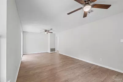 1099 Pine Top Ln, Cantonment, FL 32533 - Photo 16