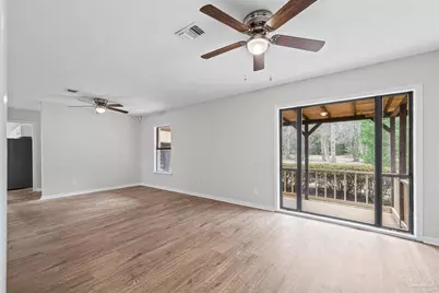 1099 Pine Top Ln, Cantonment, FL 32533 - Photo 18