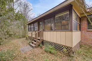 1099 Pine Top Ln, Cantonment, FL 32533 - Photo 38