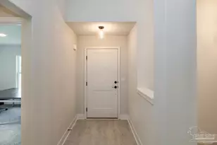 5318 Hidden Pnes Cir, Milton, FL 32583 - Photo 4