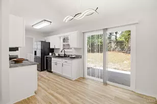 5327 Overbrook Dr, Milton, FL 32570 - Photo 1