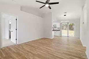 5327 Overbrook Dr, Milton, FL 32570 - Photo 8