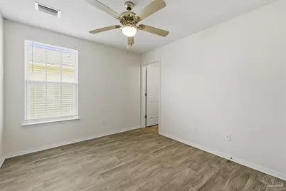 8909 Camshire Cir, Pensacola, FL 32507 - Photo 24