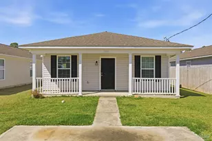 8909 Camshire Cir, Pensacola, FL 32507 - Photo 1