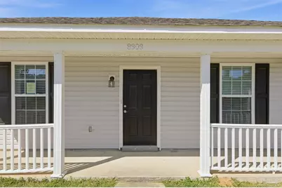 8909 Camshire Cir, Pensacola, FL 32507 - Photo 4