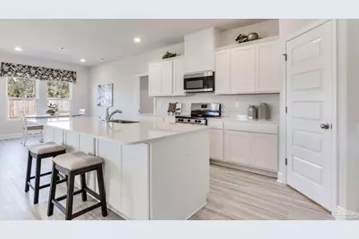 5543 Briset St, Milton, FL 32583 - Photo 4