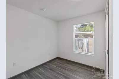 2405 W Hernandez St, Pensacola, FL 32505 - Photo 18
