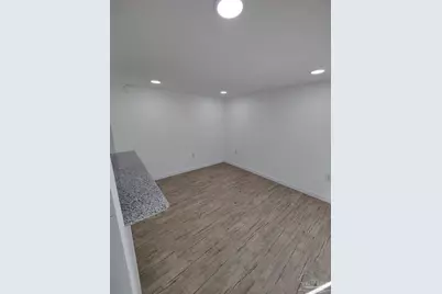 3401 W Jackson St, Pensacola, FL 32505 - Photo 30