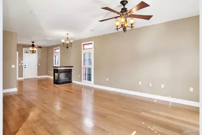 105 S Florida Blanca St, Pensacola, FL 32502 - Photo 10