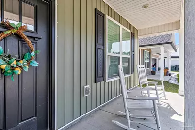 213 Camellia Dr, Cantonment, FL 32533 - Photo 2