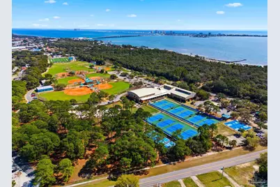 105 Bear Dr, Gulf Breeze, FL 32561 - Photo 28