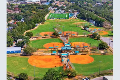 105 Bear Dr, Gulf Breeze, FL 32561 - Photo 30