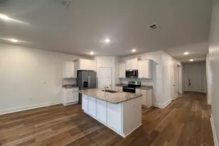 6419 Forest Bay Ave, Gulf Breeze, FL 32563 - Photo 2