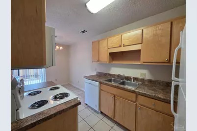 1440 N 61st Ave #8D, Pensacola, FL 32506 - Photo 8