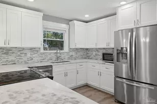 2844 Napoli Way, Gulf Breeze, FL 32563 - Photo 12