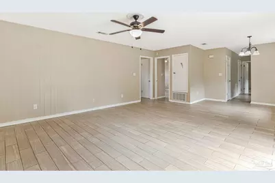 4610 Tradewinds Cir, Pensacola, FL 32514 - Photo 10