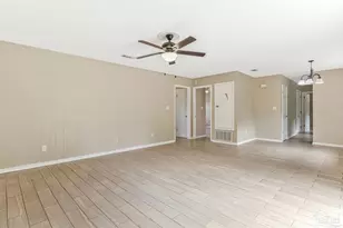 4610 Tradewinds Cir, Pensacola, FL 32514 - Photo 10