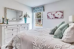 9736 Dutton Ln, Milton, FL 32583 - Photo 16