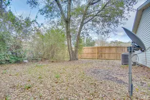 1880 Godfrey St, Pensacola, FL 32501 - Photo 30