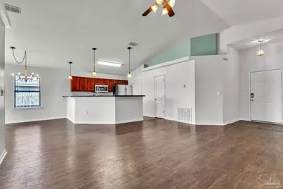 176 Millet Cir, Gonzalez, FL 32533 - Photo 8