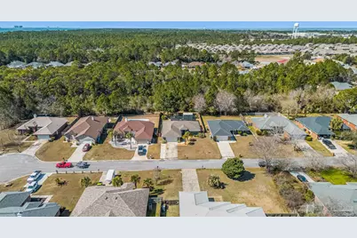1677 Village Pkwy, Gulf Breeze, FL 32561 - Photo 52