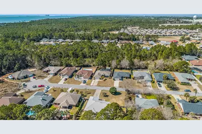 1677 Village Pkwy, Gulf Breeze, FL 32561 - Photo 54