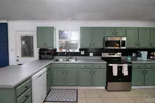 2003 Colony Rd, Pensacola, FL 32526 - Photo 8