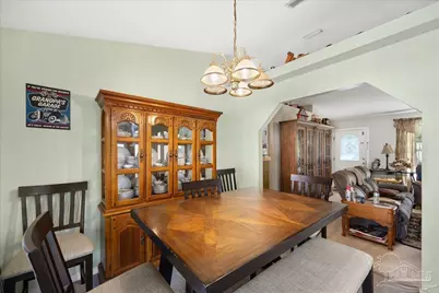 6892 Yucatan St, Milton, FL 32570 - Photo 8