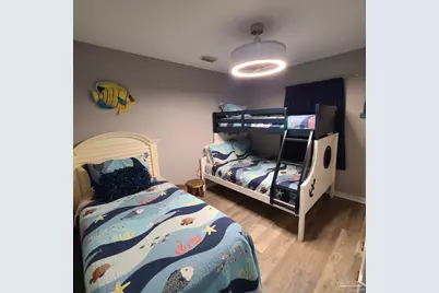 8436 Gulf Blvd, Navarre, FL 32566 - Photo 12