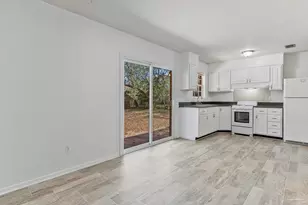 6307 E Shore Dr, Pensacola, FL 32505 - Photo 12