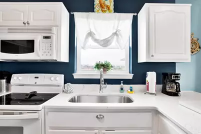 8436 Gulf Blvd #634, Navarre Beach, FL 32566 - Photo 12