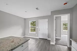 519 Bayliss Ct, Pensacola, FL 32505 - Photo 12