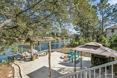 2624 San Antonio Dr, Milton, FL 32583 - Photo 8