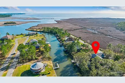 2624 San Antonio Dr, Milton, FL 32583 - Photo 2