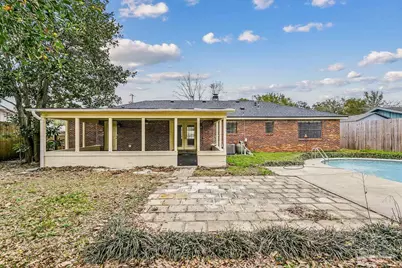 6931 Falcon Dr, Pensacola, FL 32526 - Photo 32