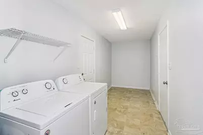 6931 Falcon Dr, Pensacola, FL 32526 - Photo 26