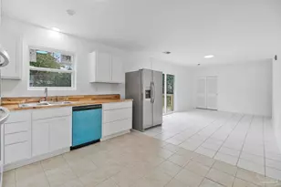 8090 Tippin Ave, Pensacola, FL 32514 - Photo 8