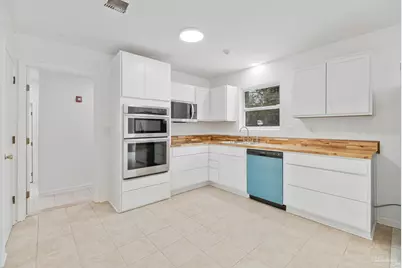 8090 Tippin Ave, Pensacola, FL 32514 - Photo 10